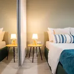 Vayas Residences - Legacy Apartamento