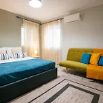 Vayas Residences - Legacy Apartamento *