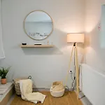 Vayas Residences - Legacy Apartamento Tríkala
