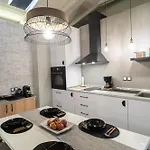 Vayas Residences - Legacy Apartamento *