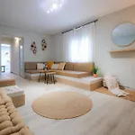 Vayas Residences - Legacy Apartamento *