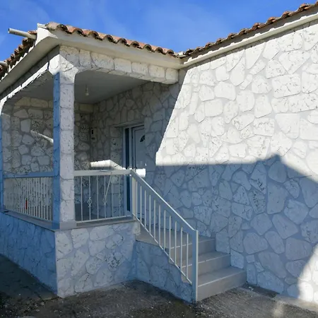 Vaya's 5km ευθεία από κέντρο τρικάλων Apartment Trikala (Thessaly)