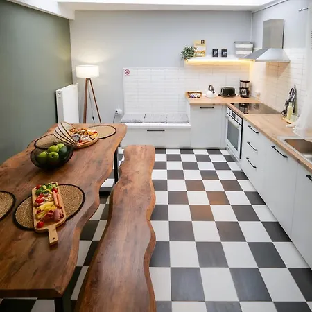 Vayas Residences - Legacy 公寓 特里卡拉